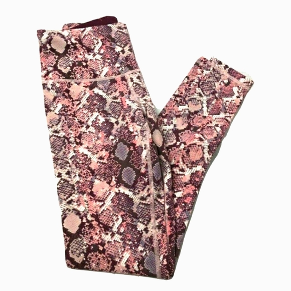 Victoria's Secret Pants - VICTORIA SECRET SPORT TOTAL KNOCKOUT LEGGINGS PINK SNAKESKIN XL